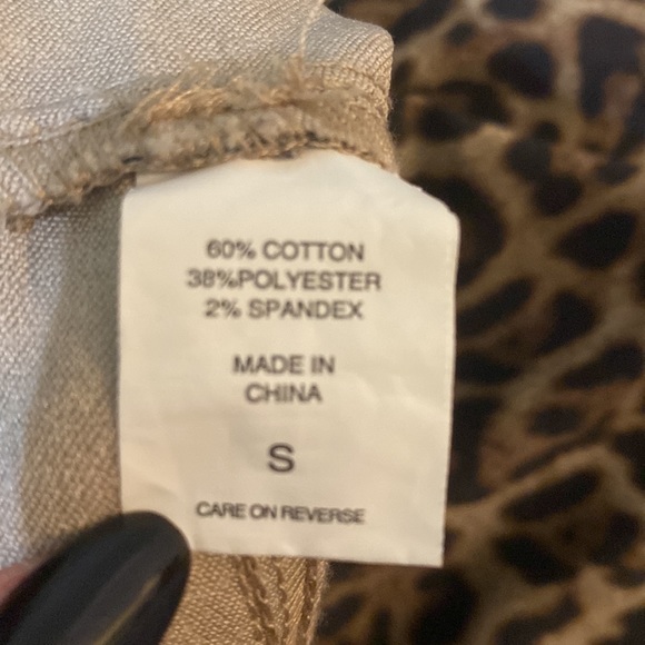 Leopard print pants! 🤎 - Picture 6 of 6